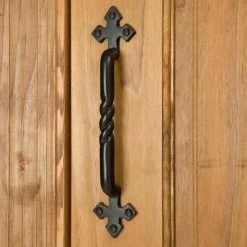 Signature Hardware Gothic 8 in. Cast Iron Twisted Pull in Beeswax Iron