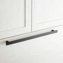 Signature Hardware Covello 20-1/8 in. Rectangular Appliance Pull in Matte Black