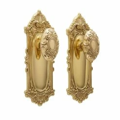 Signature Hardware Victorian Brass Dummy Knob and Plate Set in Polished Brass